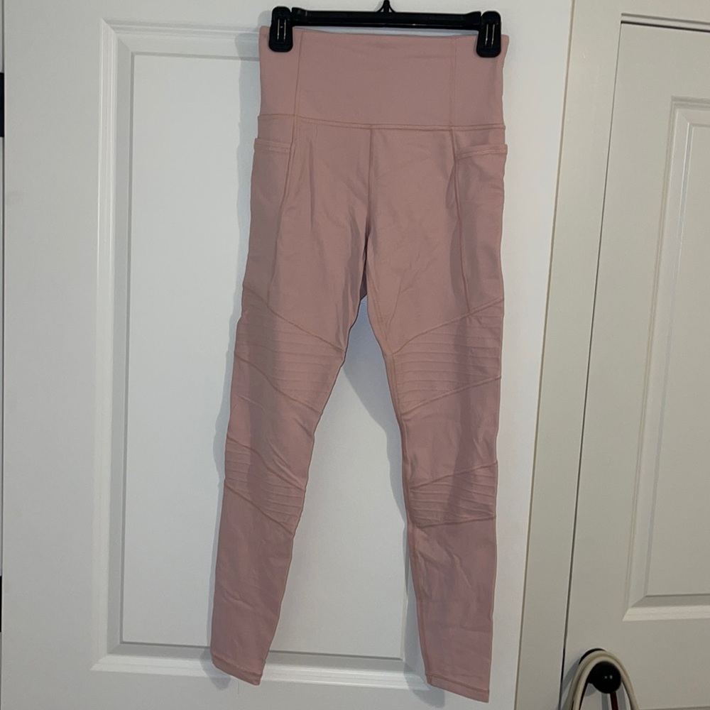 Athleta Inclination moto tight 7/8